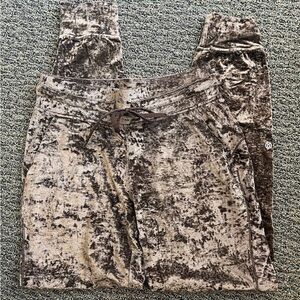 Lululemon crushed velvet joggers 6